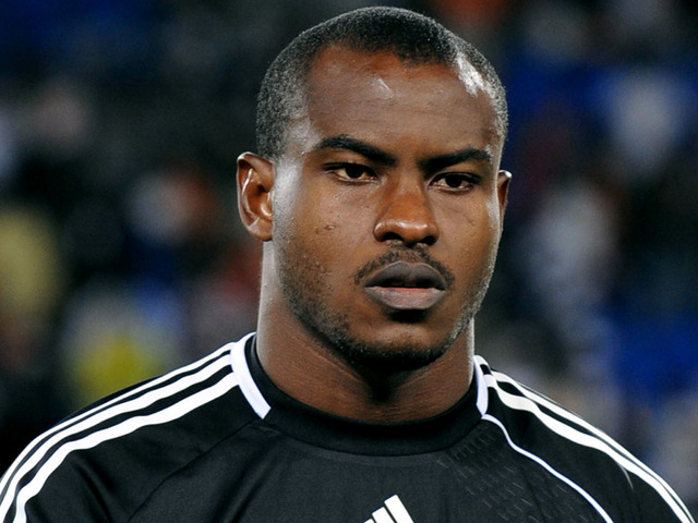 Former Super Eagles goalkeeper, Vincent Enyeama, mourns the passing of his father, Phillip Enyeama.