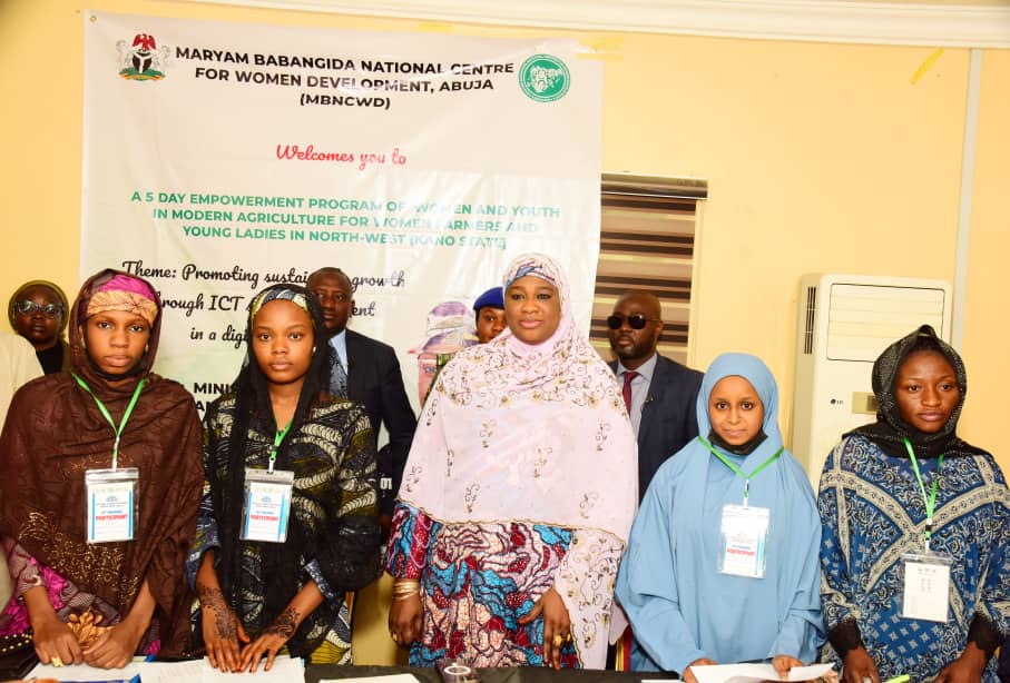 Entrepreneurship: Mahmoud Presents Laptops, Cash To Kano Female Farmers