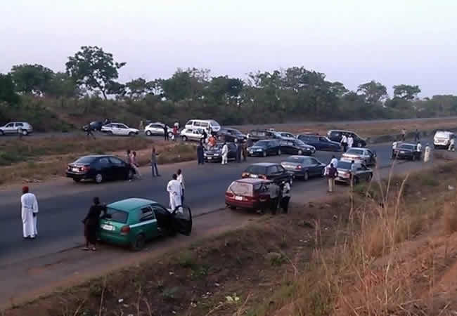 Protesters Block Kaduna-Abuja Highway Over Kidnappings