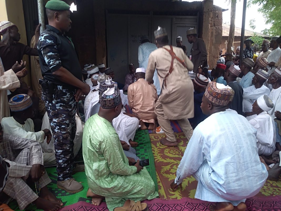 Senator Wamakko Condoles Arkilla Community Over The Demise Of Chief Imam