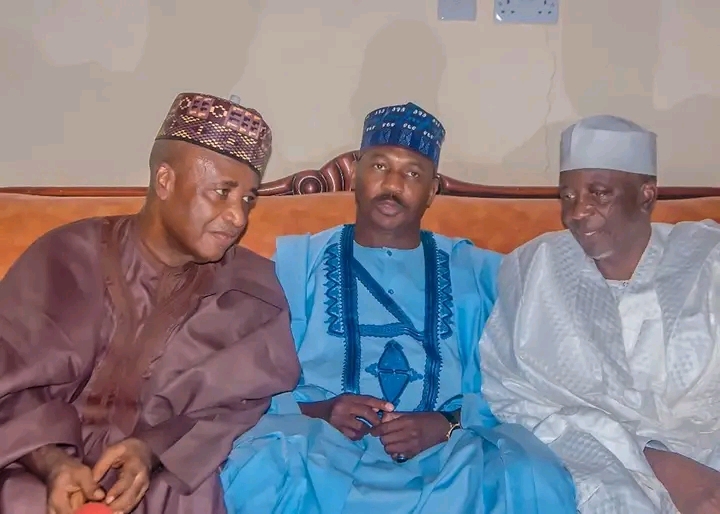Bafarawa,Yahaya And Some Other Dignitaries Condoled Wamakko Over Demise Of Elder Brother