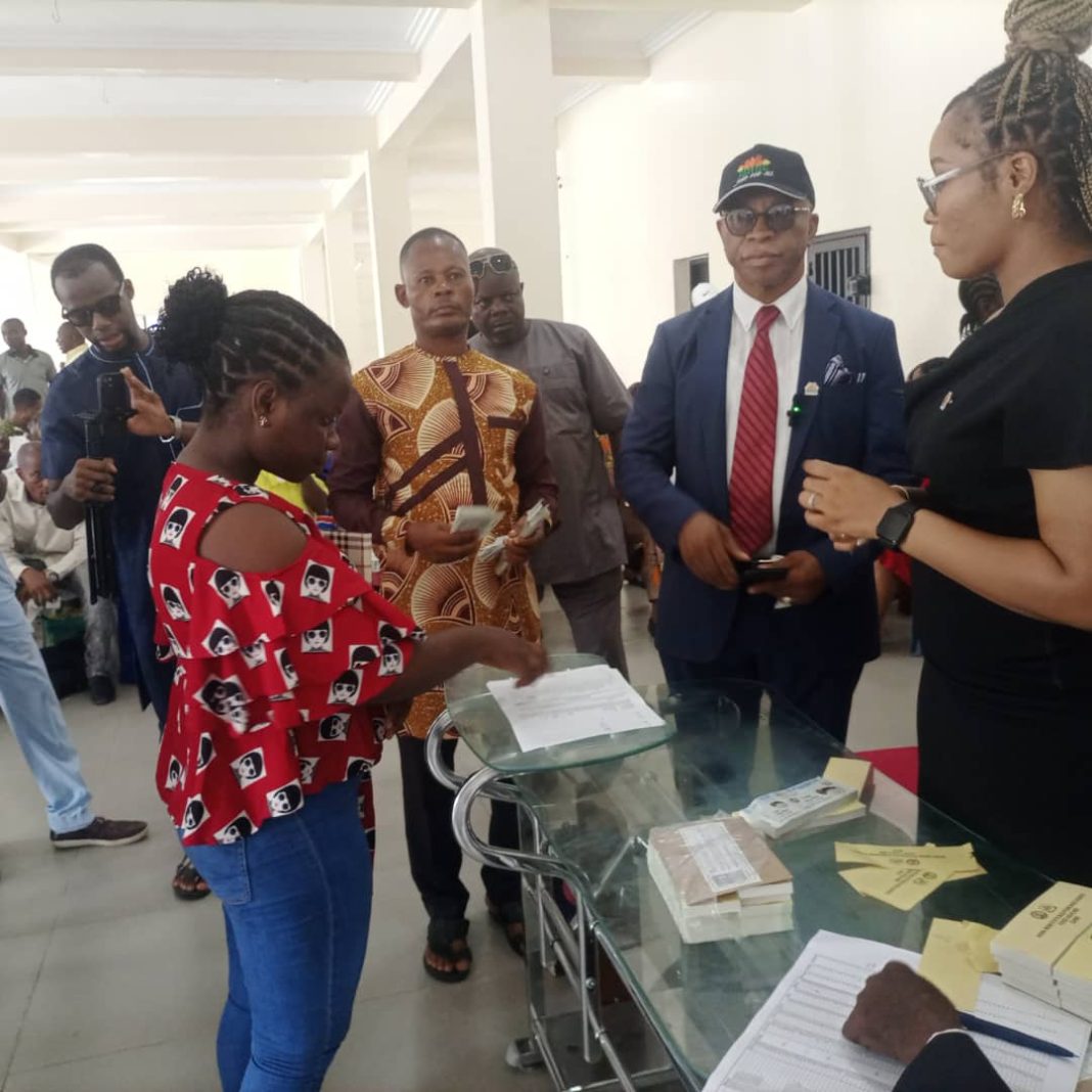 A’Ibom begins distribution of food vouchers to vulnerable persons