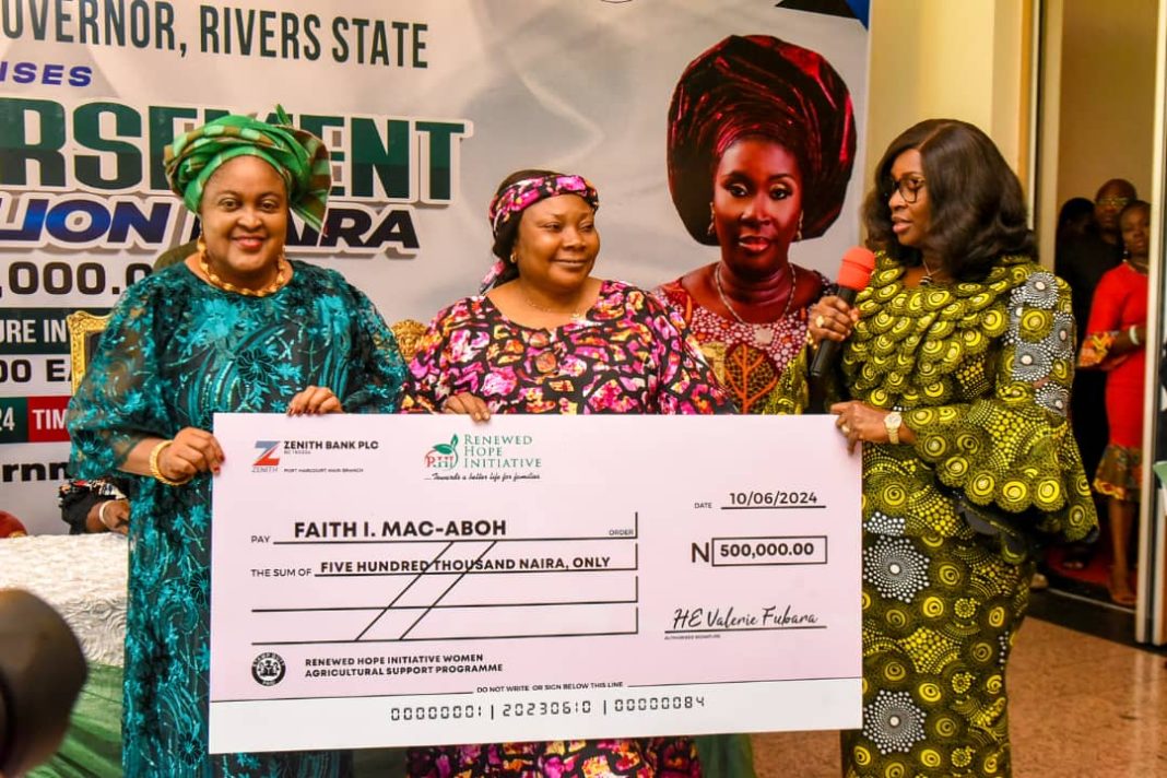 20 Women in Rivers Get N10 Million From Fubara’s Wife to Boost Farming