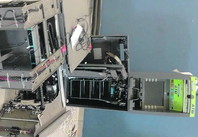 Unusual pattern of cash dispensation by banks