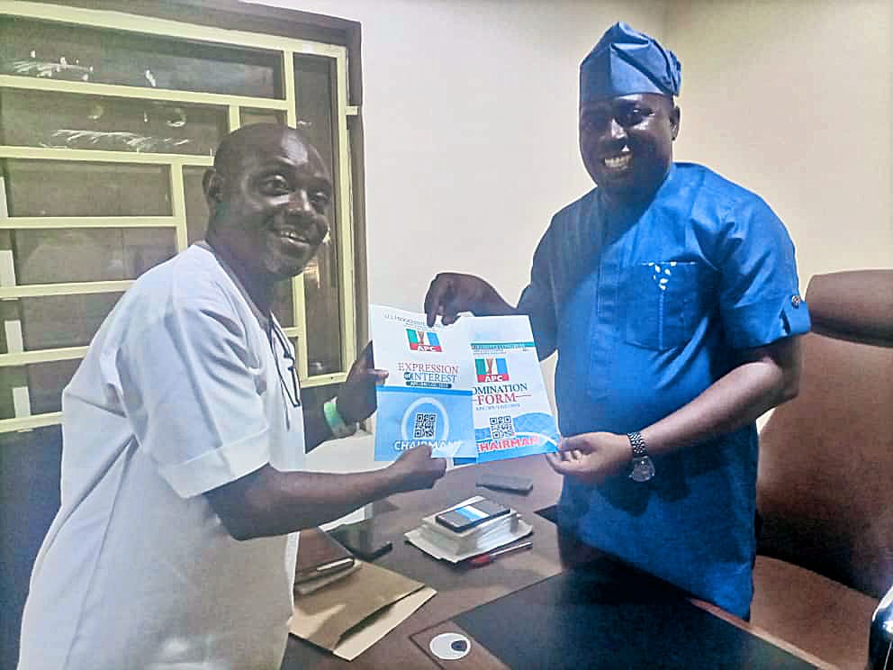 Hon. Nomkpo picks nomination form for Kwande Chairmanship