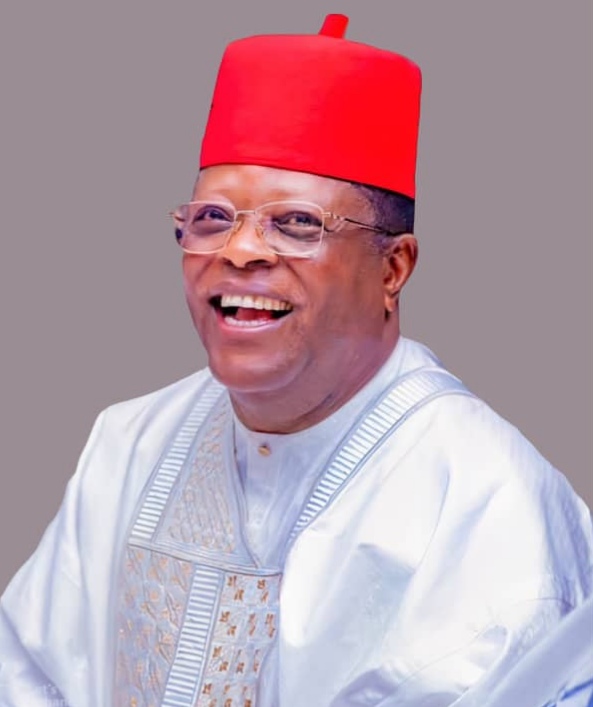 Minister of Works Inspects Flood-Damaged Locations on Kano-Maiduguri Federal Roads.