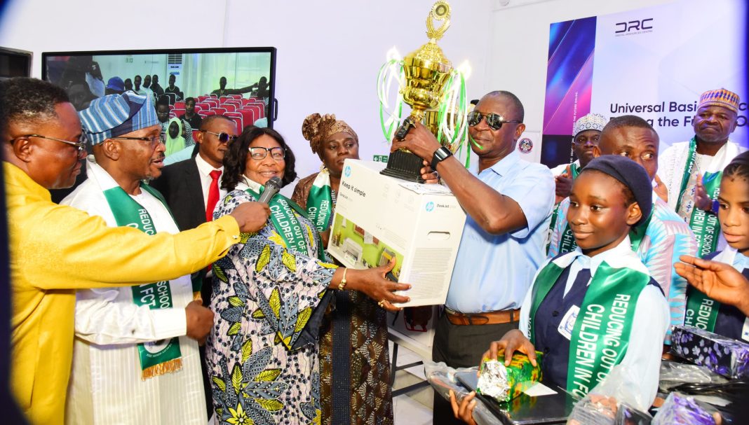 Mahmoud calls for Institutionalization of debates in FCT Schools