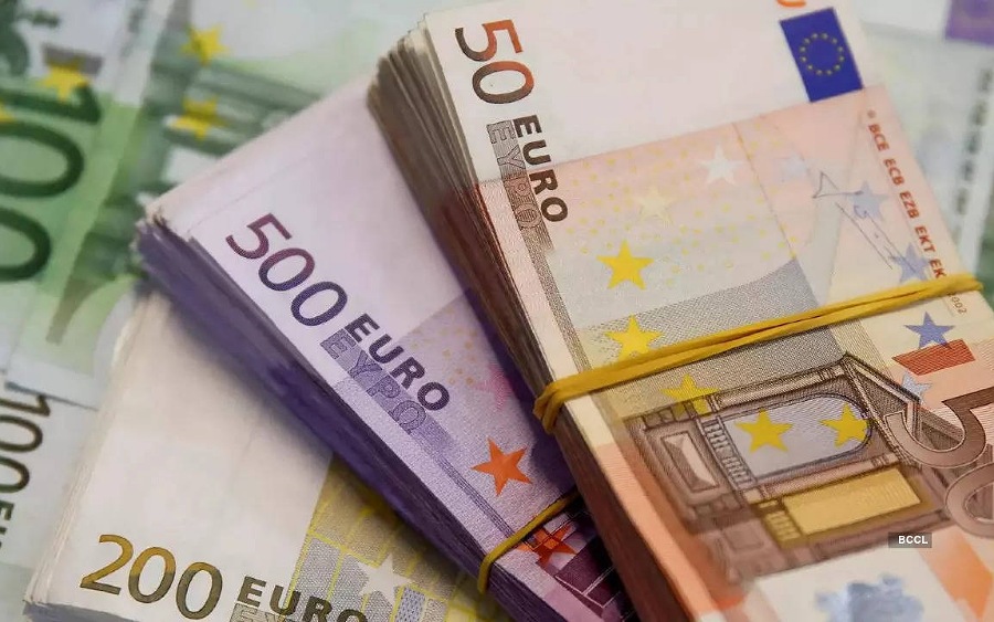 Naira Strengthens Against Euro: Trades at N1,690/€ Amid Market Reforms