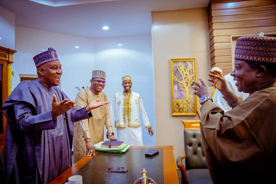 Plateau APC Leader Senator Lalong Welcomes Hon. Dalyop Chollom to the Party