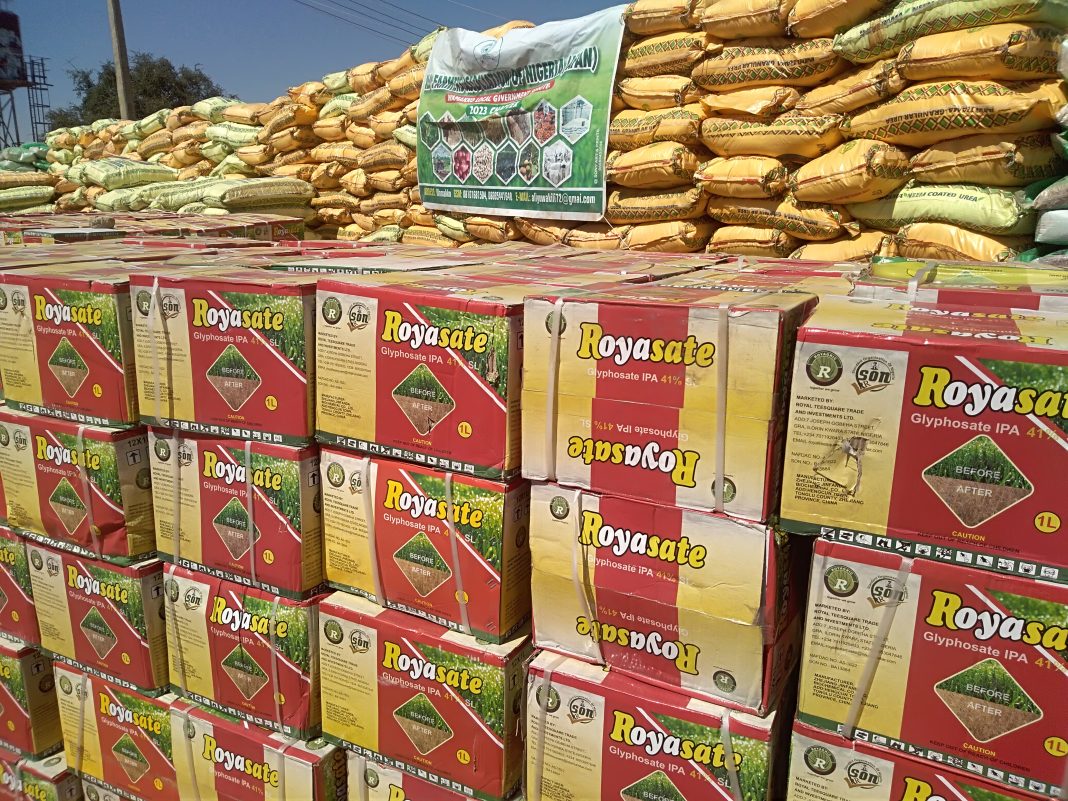 Sokoto State Government Flags Off Distribution of Dry Season Fertilizers to Farmers