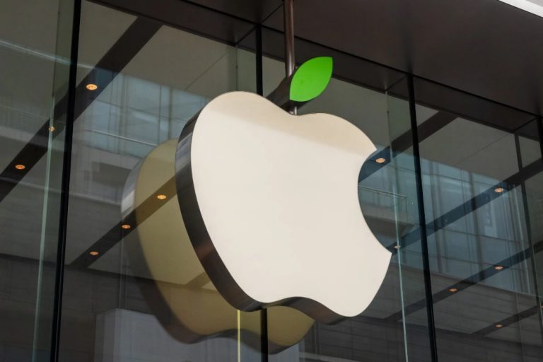 Apple Faces £1.5 Billion UK Lawsuit Over Alleged App Store Overcharging