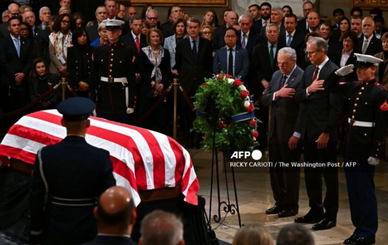 Ex-US President Jimmy Carter Lies in State After Solemn Washington Procession