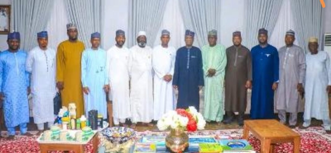 Screenshot_20250430_220029