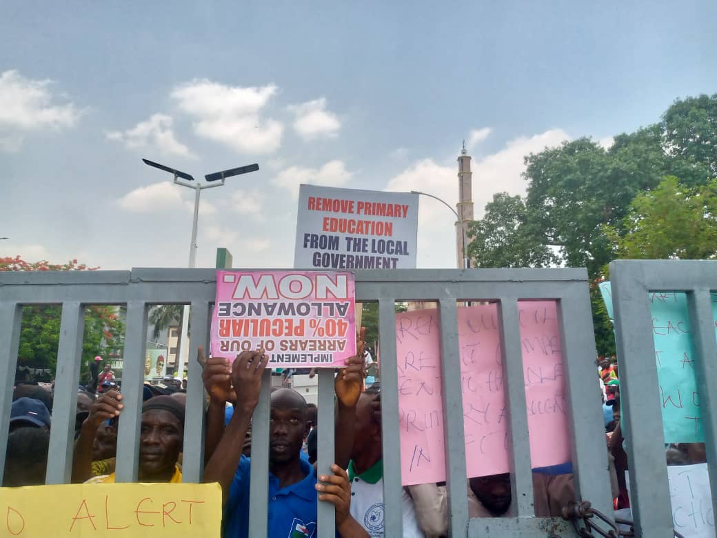 Wike To Summon Area Council Chairmen Over Non – Payment of Teachers Salaries