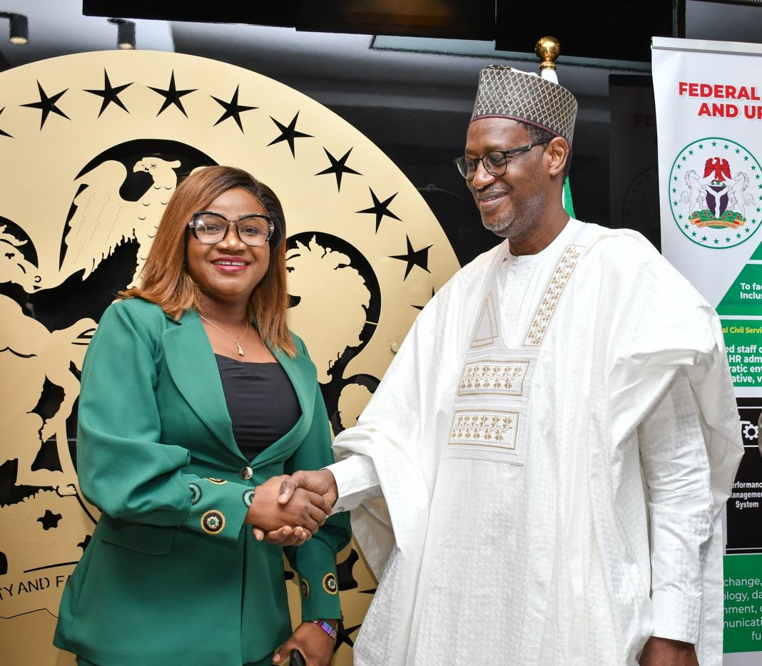 Housing Minister Vows Support For Journalists Village’ in Abuja