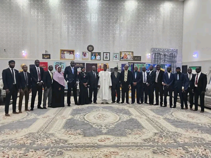 NBA Sokoto Honors Senator Wamakko With Outstanding Leadership Award