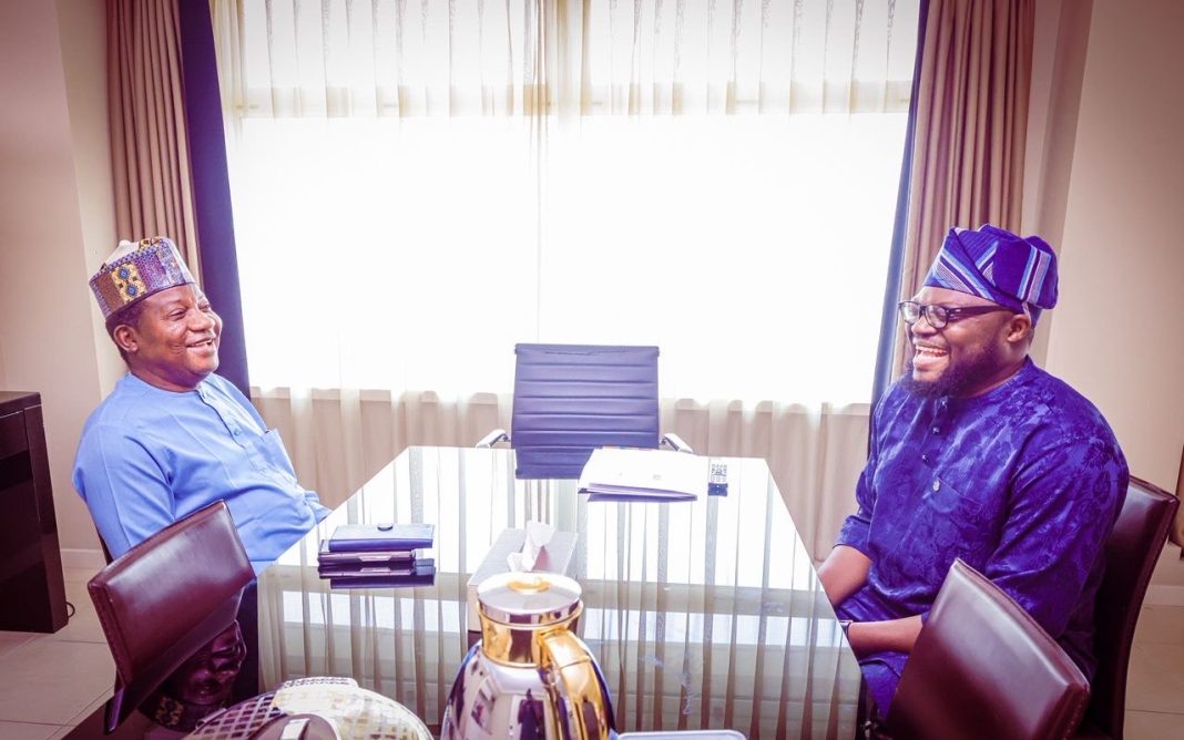 Senator Simon Lalong Felicitates DBI President David Daser on Birthday, Praises His ICT Contributions