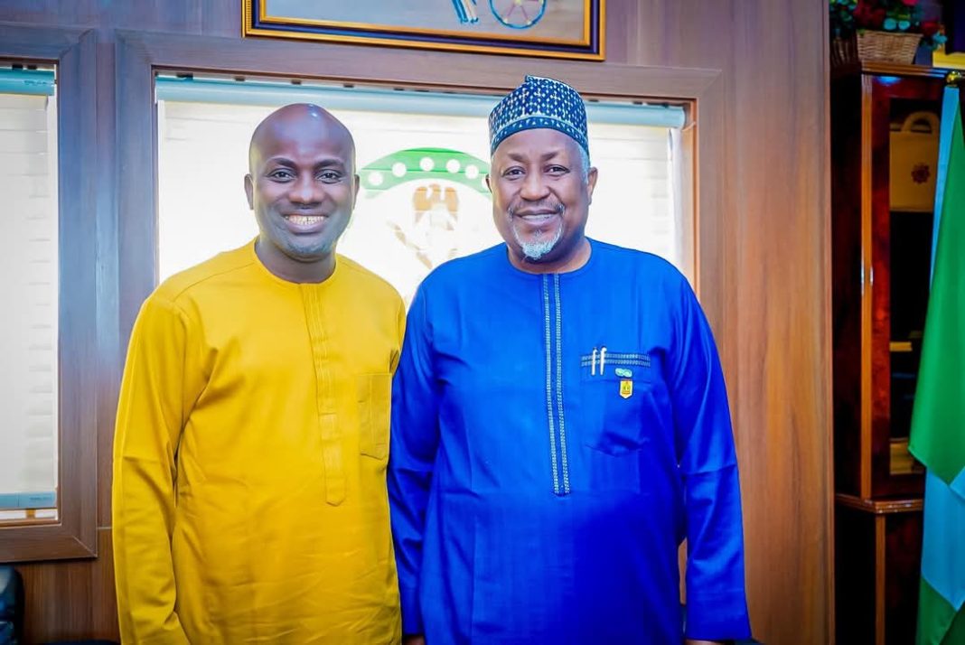 Prince Miaphen Commends Former Defence Minister Mohammed Badaru for “Impactful and Patriotic” Service