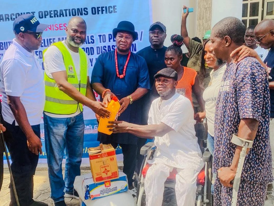 Bayelsa Flood Victims Receive FG Support as NEMA Distributes Relief Materials