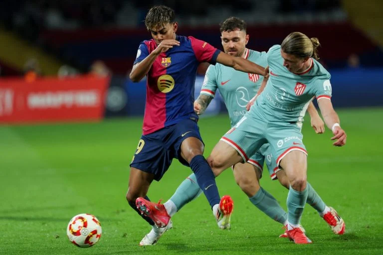 EPL: Tottenham close in on £35m deal for Atletico midfielder Gallagher