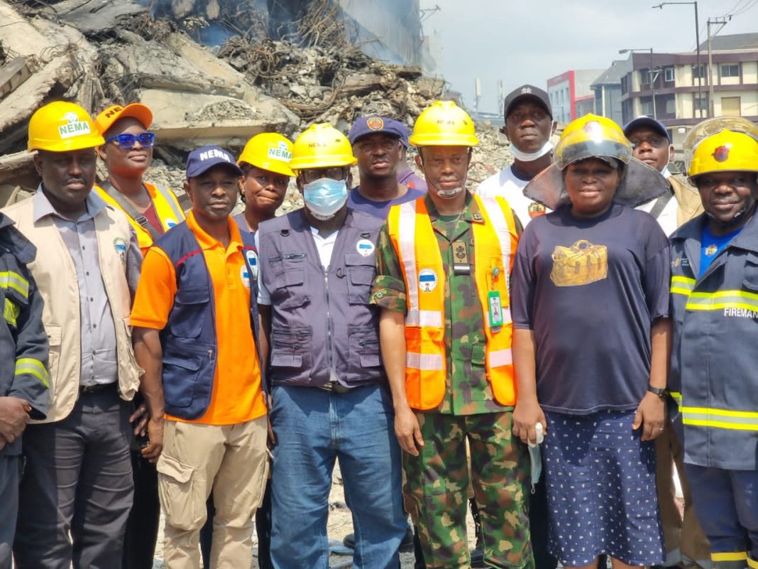 NEMA Director Assesses Great Niger House Fire Scene
