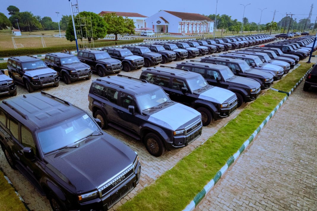 Delta Governor Oborevwori Presents 65 SUVs to Traditional Rulers to Boost Governance