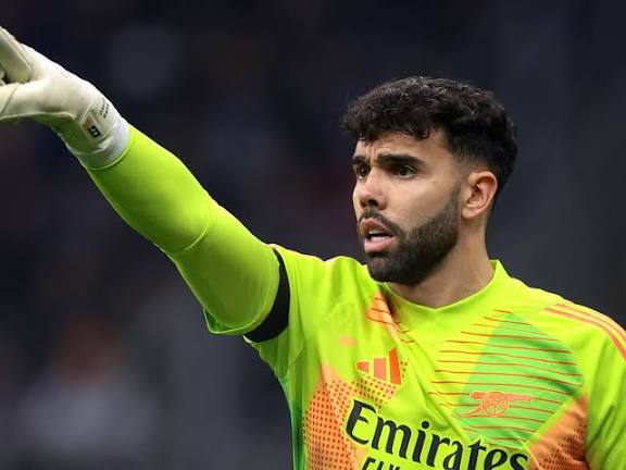 David Raya Urges Arsenal F.C. To Stay Fearless in Title Race