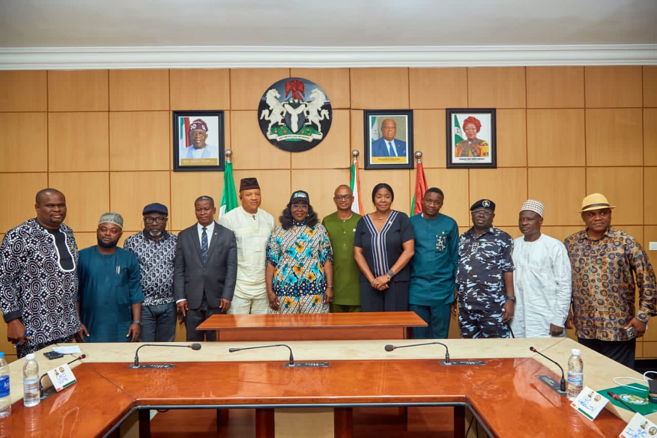 Akwa Ibom Resolves EFCC-UUTH Dispute as Health Workers Suspend Strike